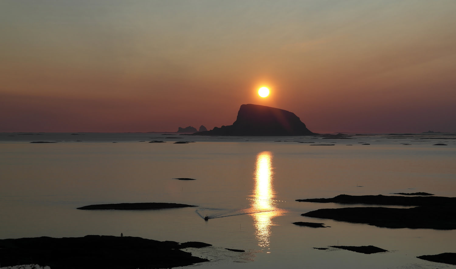 Lovund