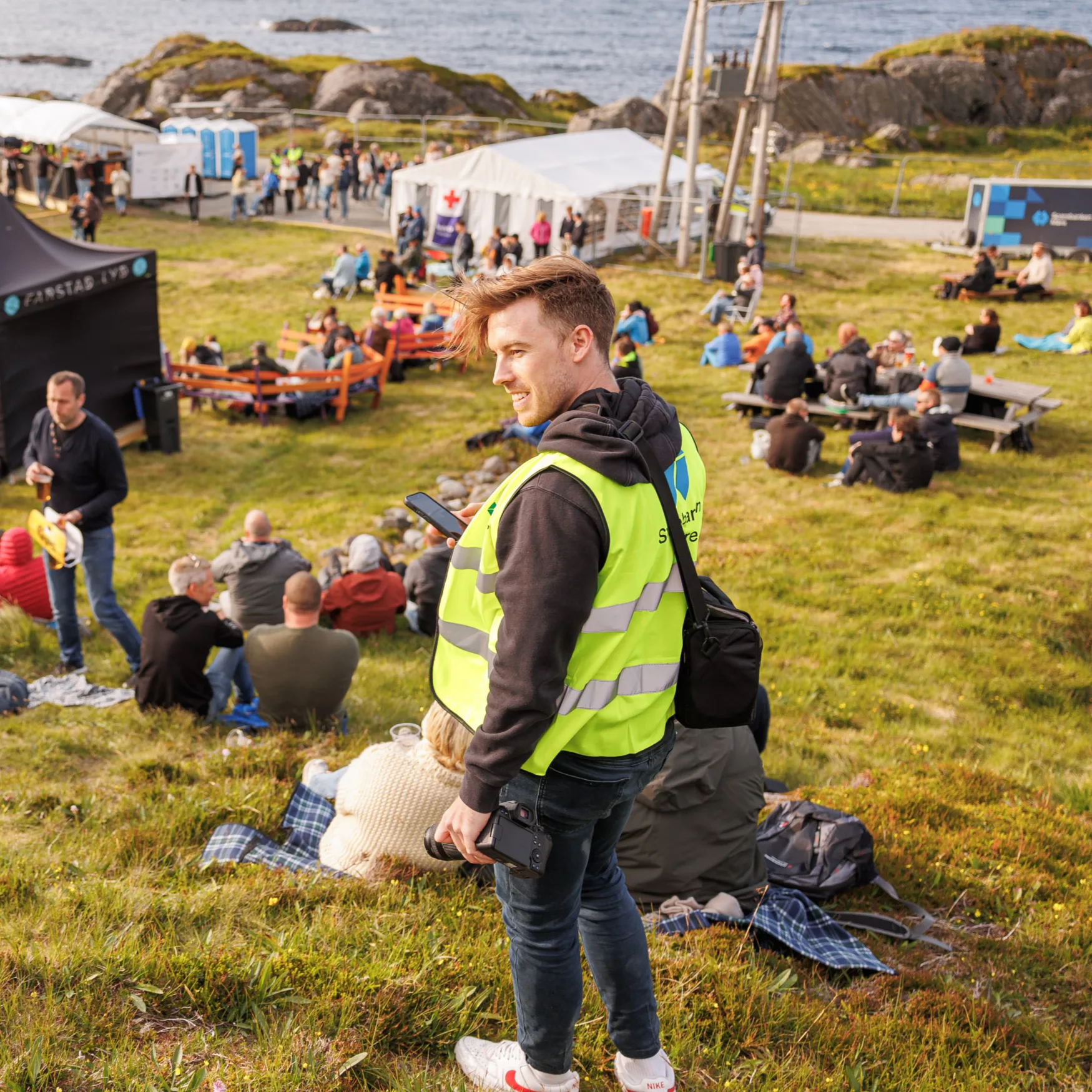 Vegard Halkjelsvik at Havgaprock festival on Haram­søya