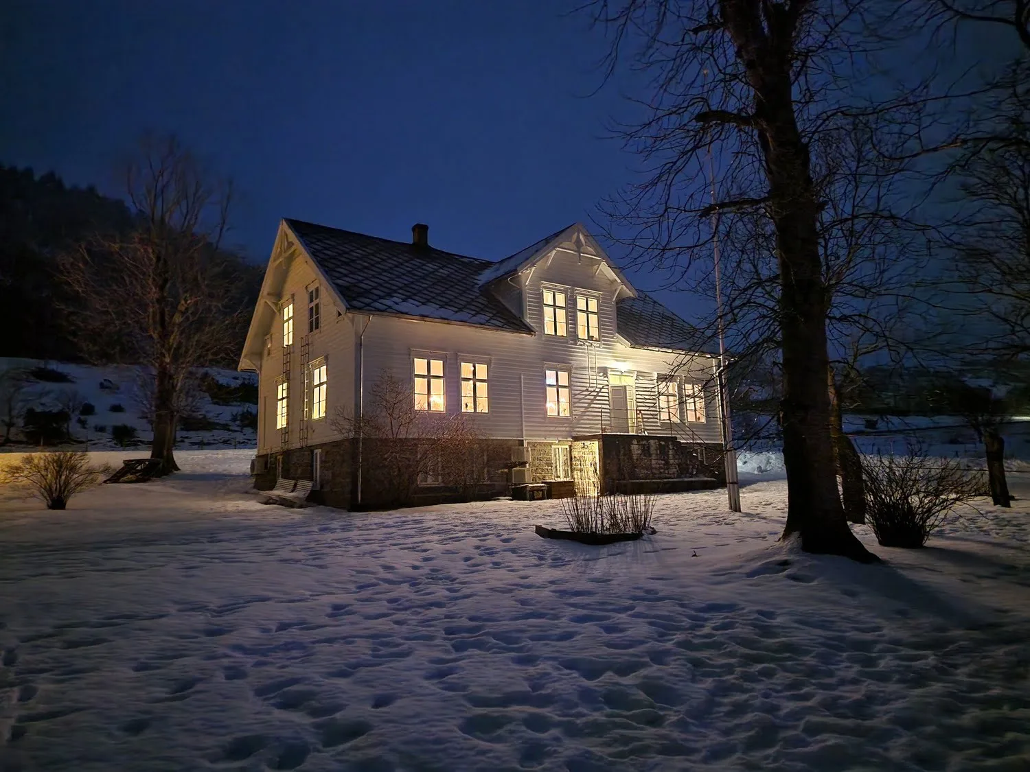 Lepsøya view