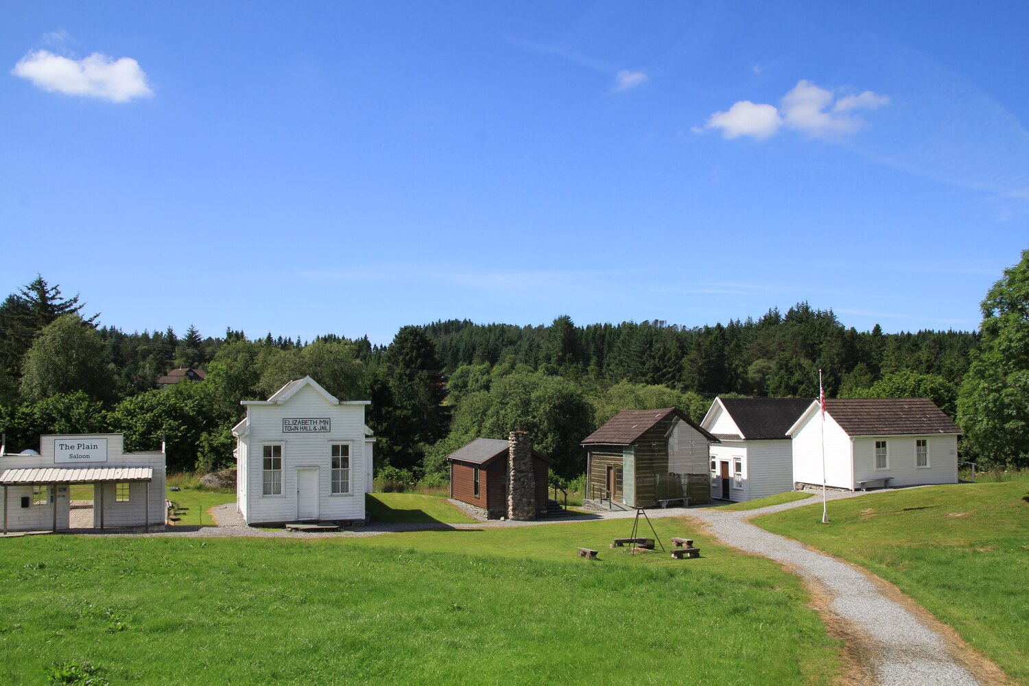 Sletta village