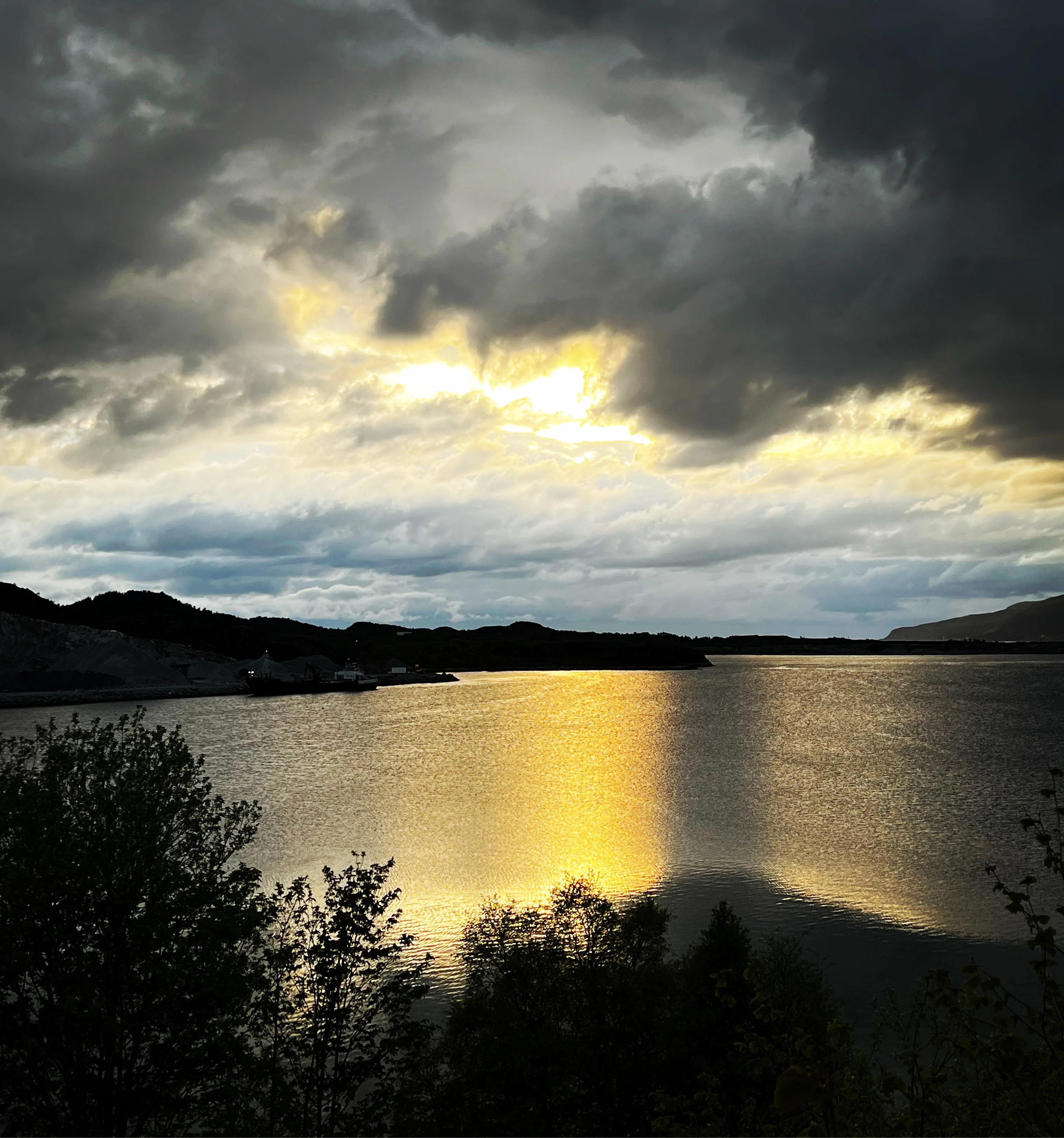 Søvika landscape